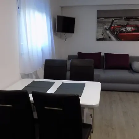Apartma Pri Ruscu